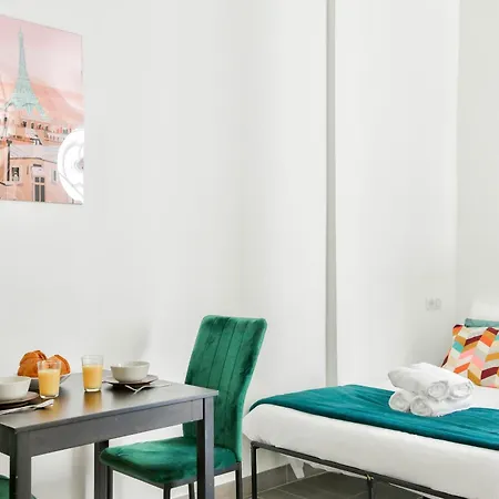 Apartment New & Design In The Heart Of Le Marais Paris