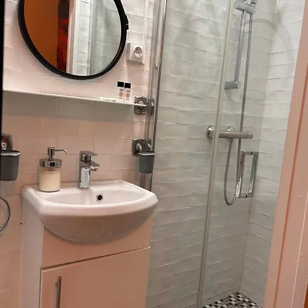 Appartement - Metro 7 Cadet - Quartier Faubourg-montmartre Parijs