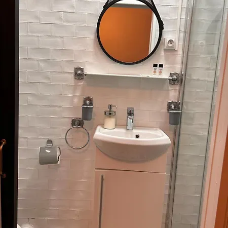 - Metro 7 Cadet - Quartier Faubourg-montmartre Appartement