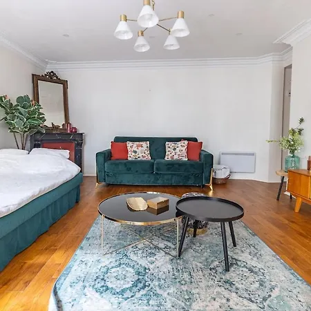 2 Etages - Metro 9 Grands Boulevards - Folies Bergeres Apartment *