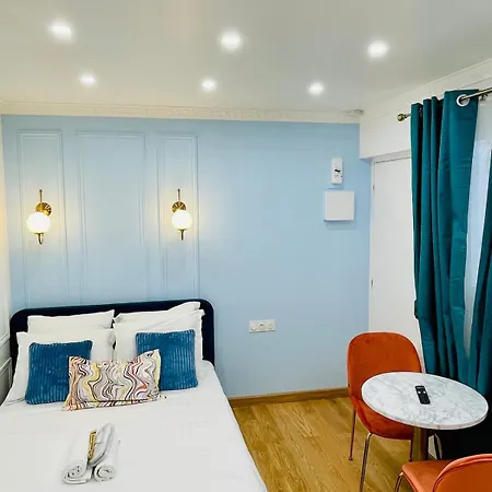 Apartment Chic Arc De Triomphe-champs Elysees *