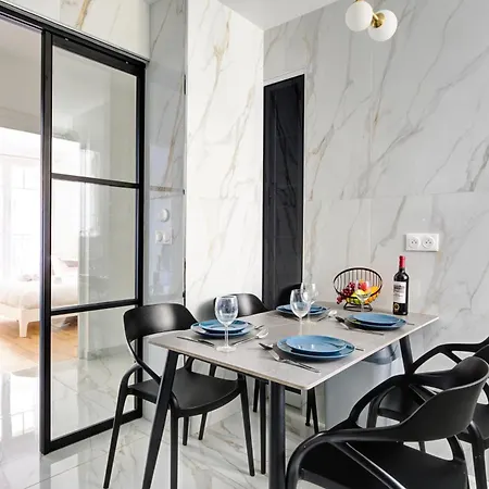 Apartment Parisian Elegance - Luxury In Daumesnil *