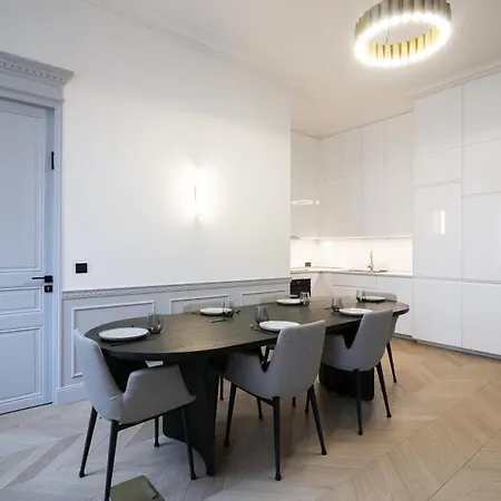 Neuf Et Luxueux Climatise A 17 Apartment