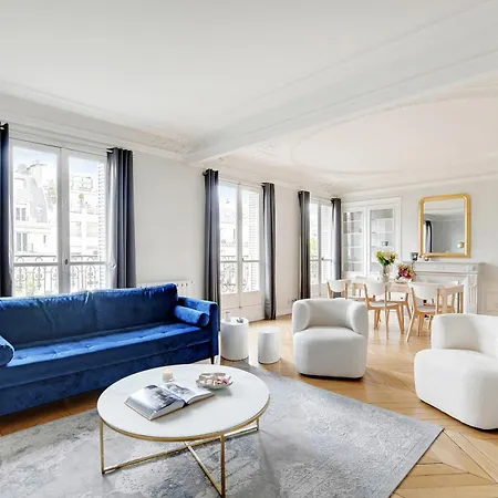 Prestige Avenue Kleber Apartment
