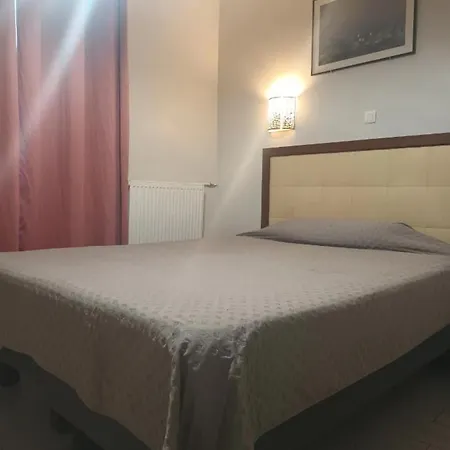 Lorraine Est Aparthotel
