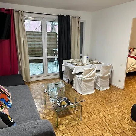Apartment Appt Entier Monparnasse Avec Terrasse Et Parking *