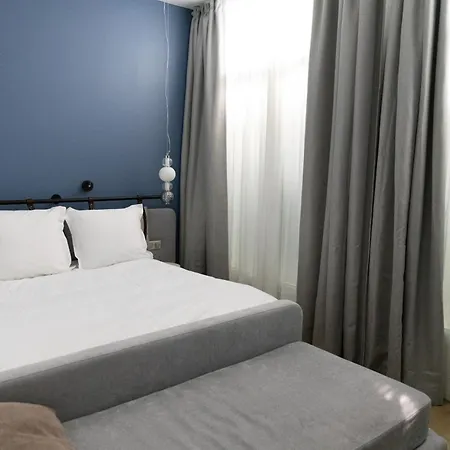 Leev Victoire Hotel 4*