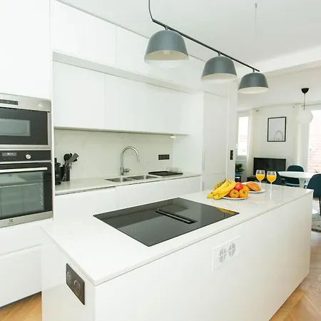 Bnbnova - Haussmann - 2br Near Champs-elysees Apartment *