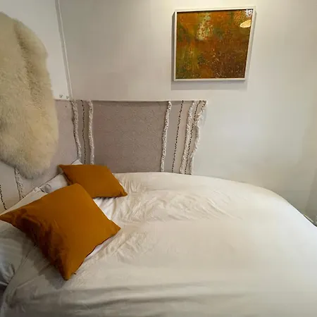 Apartment Eleusis-paris *