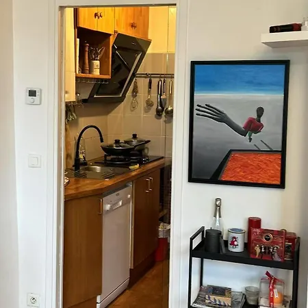 Artist Cozy
