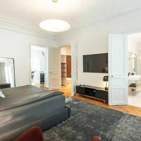 Luxury High End In The Heart Of 아파트 파리