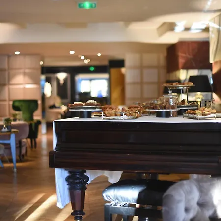 De Berri Champs-élysées, A Luxury Collection 5* Paris