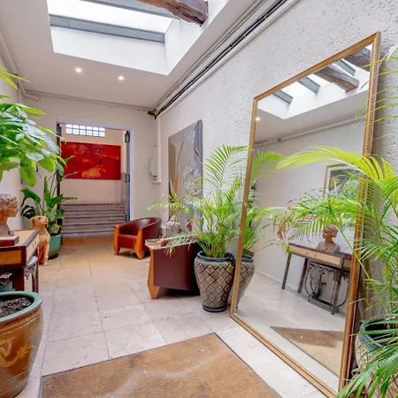 Apartment Skylight Loft By Suitehomeparis Paris