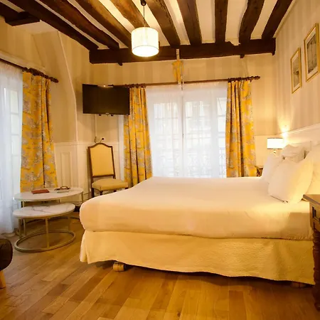 Hotel De La Bretonnerie Paris