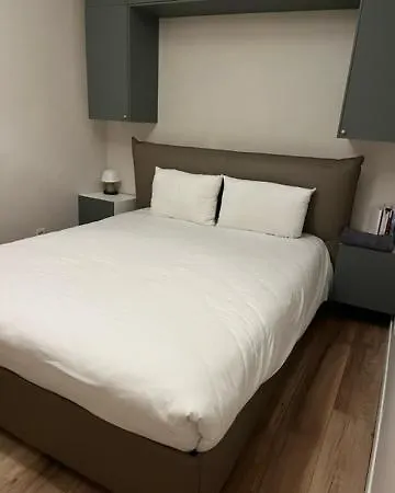 Beautiful 1br Flat Near Canal Saint Martin Apartment Paris
