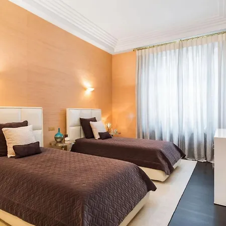 Vue Exceptionnelle Sur La Tour Eiffel Te Apartment *