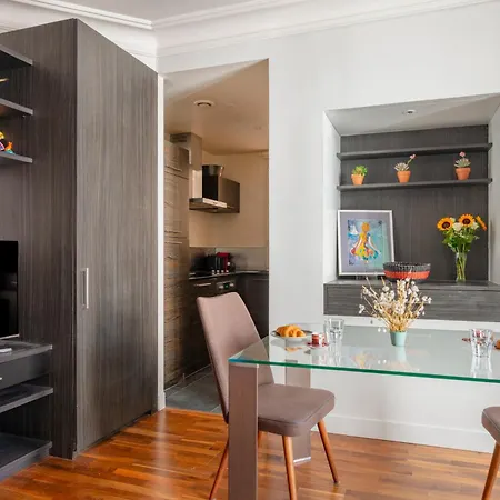 Blomet Design Apartment *