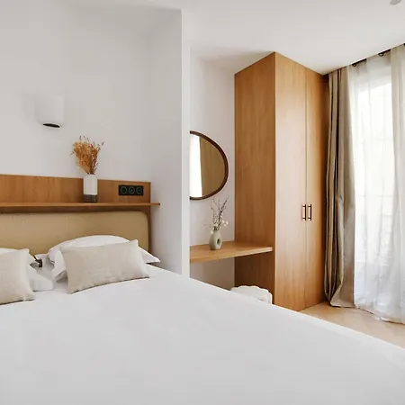Moderne - 3br-6p - Montorgueil