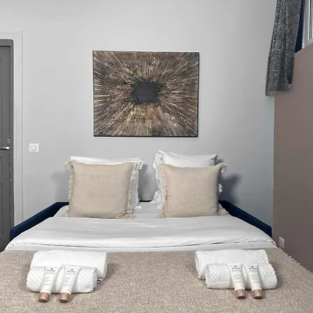 Cosy Hideaway Near Montparnasse * Parigi