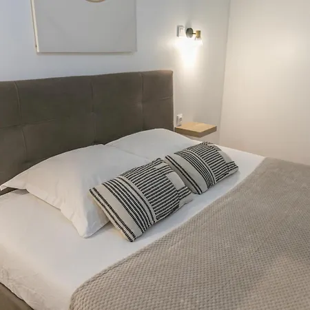 Mba - Courcelles - Splendide Apartment *