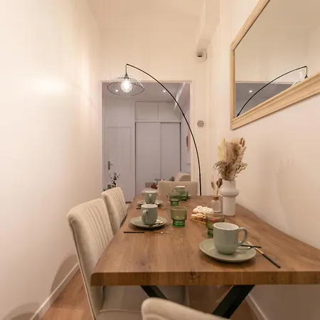 Mba - Courcelles - Splendide Apartment *