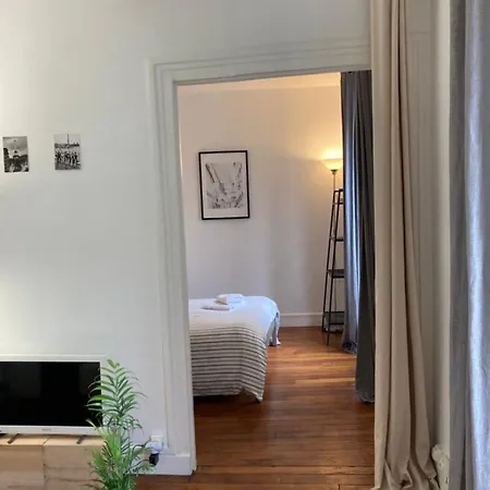 Saint Paul - Charming Paris