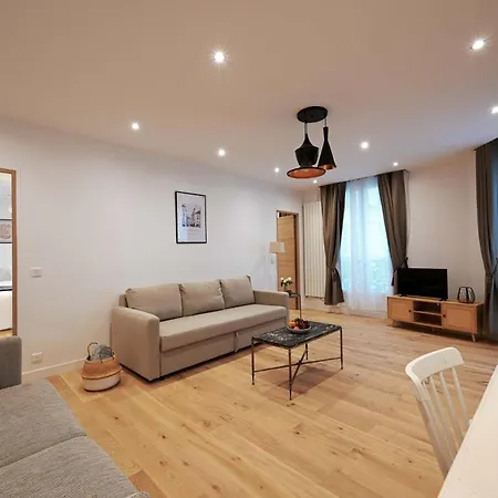 Spacieux Situe Au Coeur De Paris