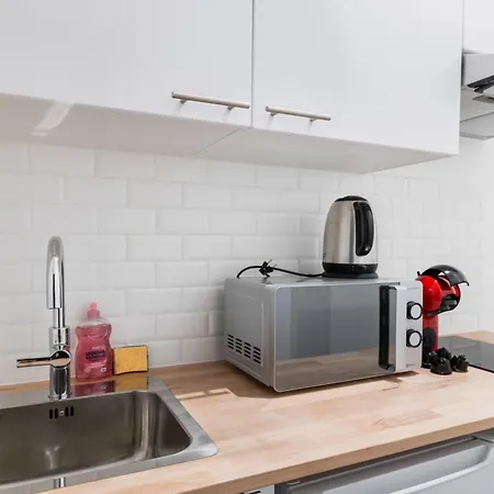 Apartment Elegant Sacre Coeur Metro Anvers - 18 -2p - Flat-guest Paris
