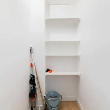 Elegant Sacre Coeur Metro Anvers - 18 -2p - Flat-guest * Paris