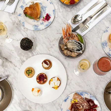 De Galles, A Luxury Collection Hotel, מלון