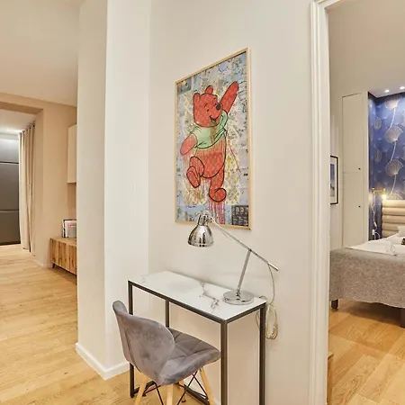 Appartement Superbe Gare Du Nord , Butte De Montmartre Maubeuge