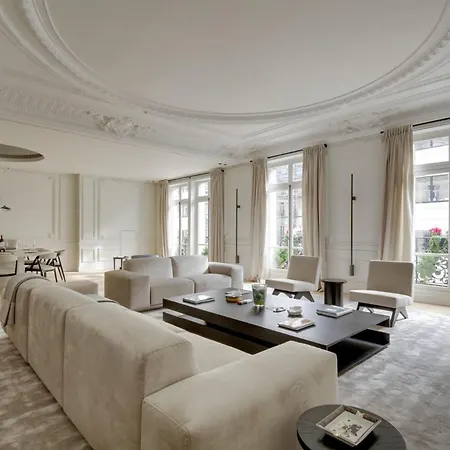 Apartment Avenue Des Champs-elysees, D'exception *