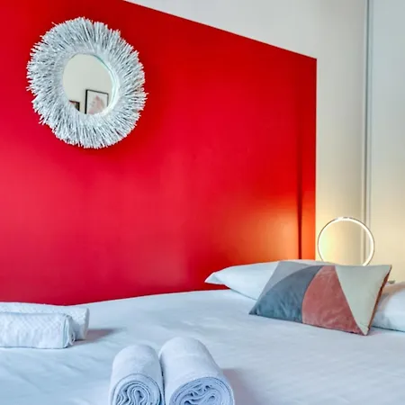 Pink Design 2bdr Flat In The Heart Of Bastille *