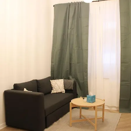 Charming Of 15 M2 In The 10th * Párizs