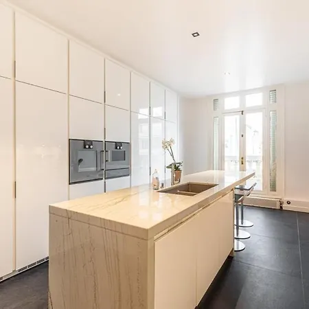 Le Victor Hugo Apartment *
