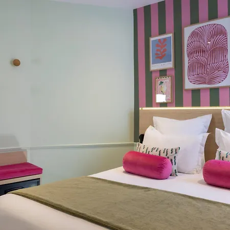 Hotell La Folie Des Pres - Saint-germain-des-pres Paris