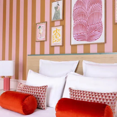 Hotel La Folie Des Pres - Saint-germain-des-pres 3*