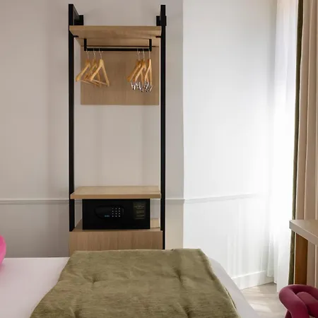 La Folie Des Pres - Saint-germain-des-pres Hotel 3*