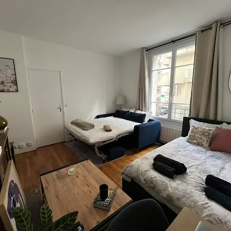 Charming Flat At The Heart Of Apartment Paris