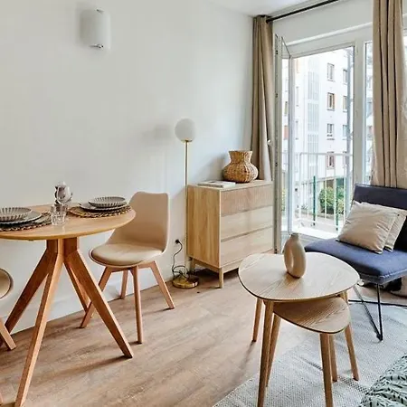 Apartment Cosy Pour 2 Pers, Proche Tour Eiffel & Beaugrenelle Paris