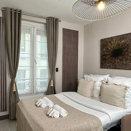 Apartment Outstanding In Paris
