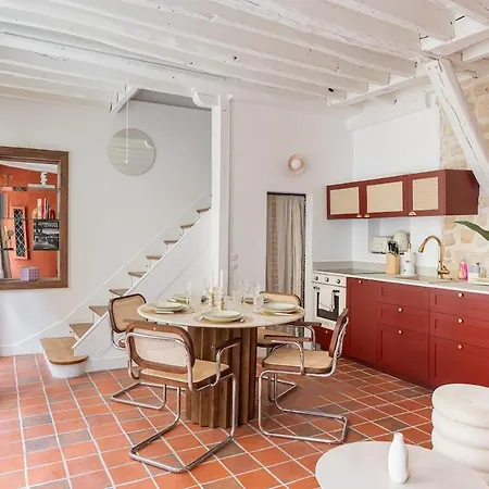 Apartment Parisian Duplex In Marais With Sauna Paris