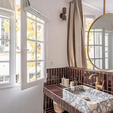 Apartment Parisian Duplex In Marais With Sauna Paris