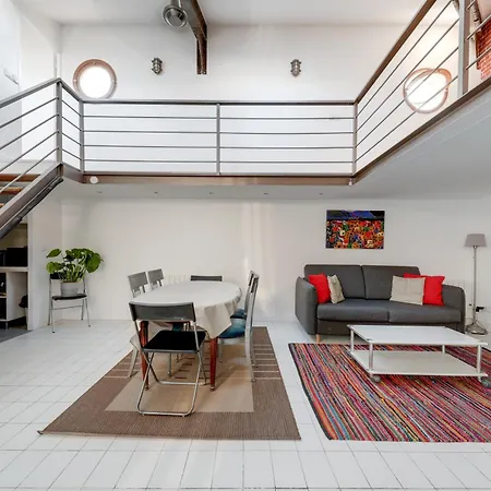 Apartment Large Luxury Loft For 6 People By Weekome *