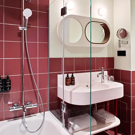 Hotel Western Mercedes Paris