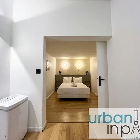 Urban Flat 89 - Charming 3 Bedroom Flat In Paris
