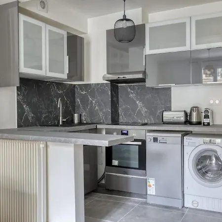 Apartment Splendid 2bdrs Flat With Balcony-paris 15 - Mid T