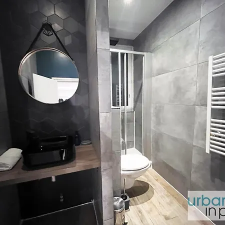 Urban Flat 89 - Charming Flat Apartment *