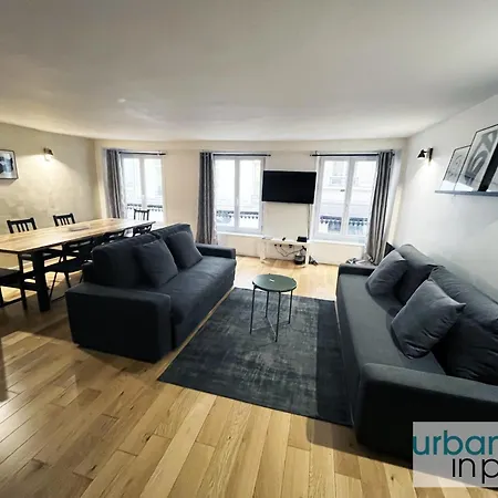 Urban Flat 89 - Charming Flat Apartment