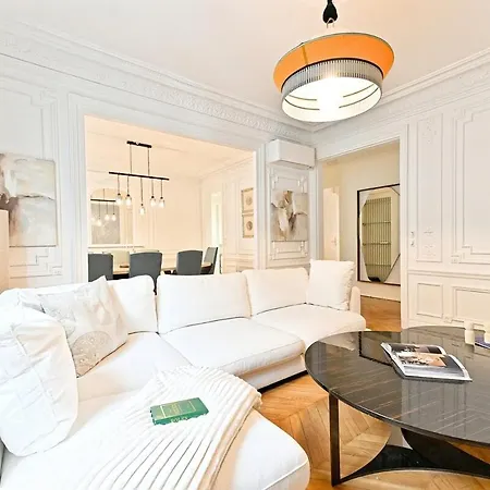 Apartment Spacious And Bright Paris